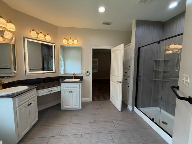 Building Photo - 3731 Praline Ct