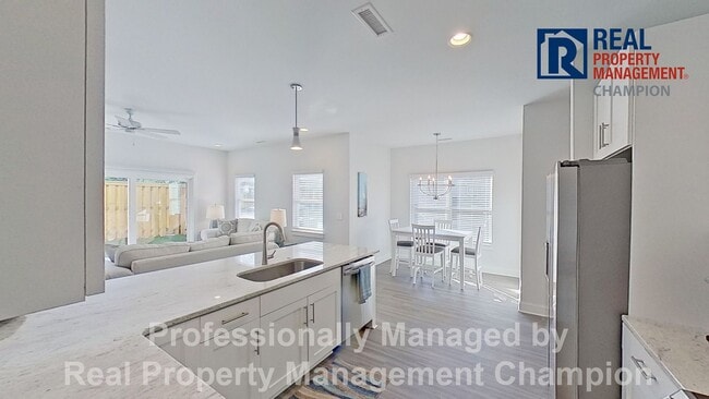 Building Photo - Newly Constructed Luxury Townhomes in Porters Neck