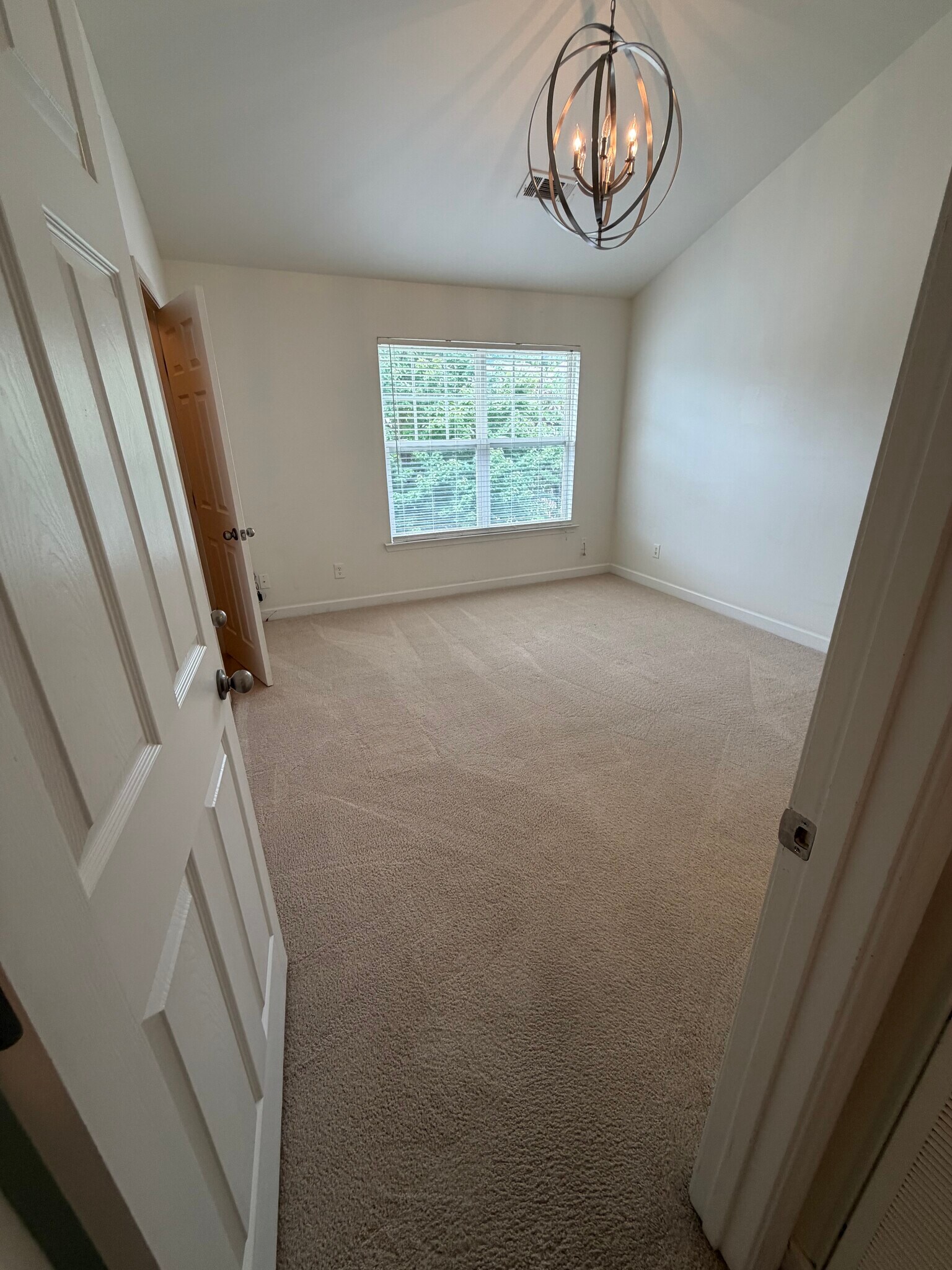 Bedroom 1 entrance. - 2017A Beech Ave