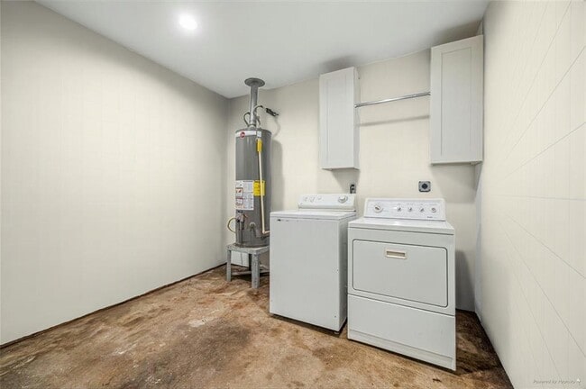Building Photo - 6530 Sivley St
