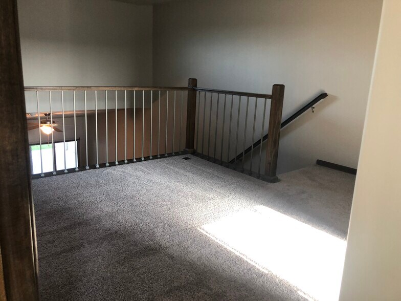 Loft area, den or study - 5819 S Bounty Pl