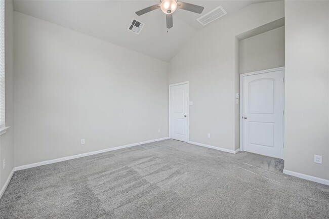Building Photo - 16235 Rattlesnake Run Trail Trl