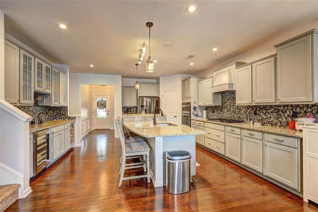 Building Photo - 409 Golden Rod Ct