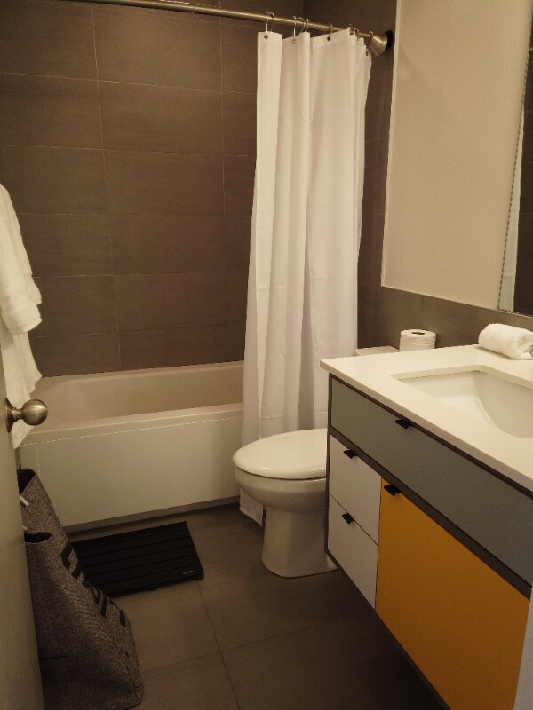 Building Photo - 1605 South Main St