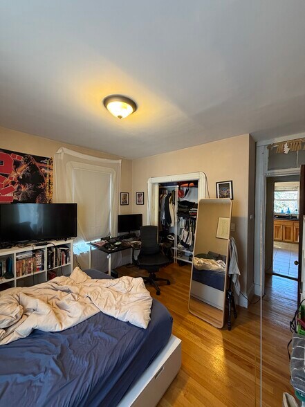 Building Photo - 3 Cambridge Ter