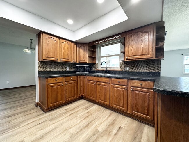Building Photo - 947 N Atmore Cir