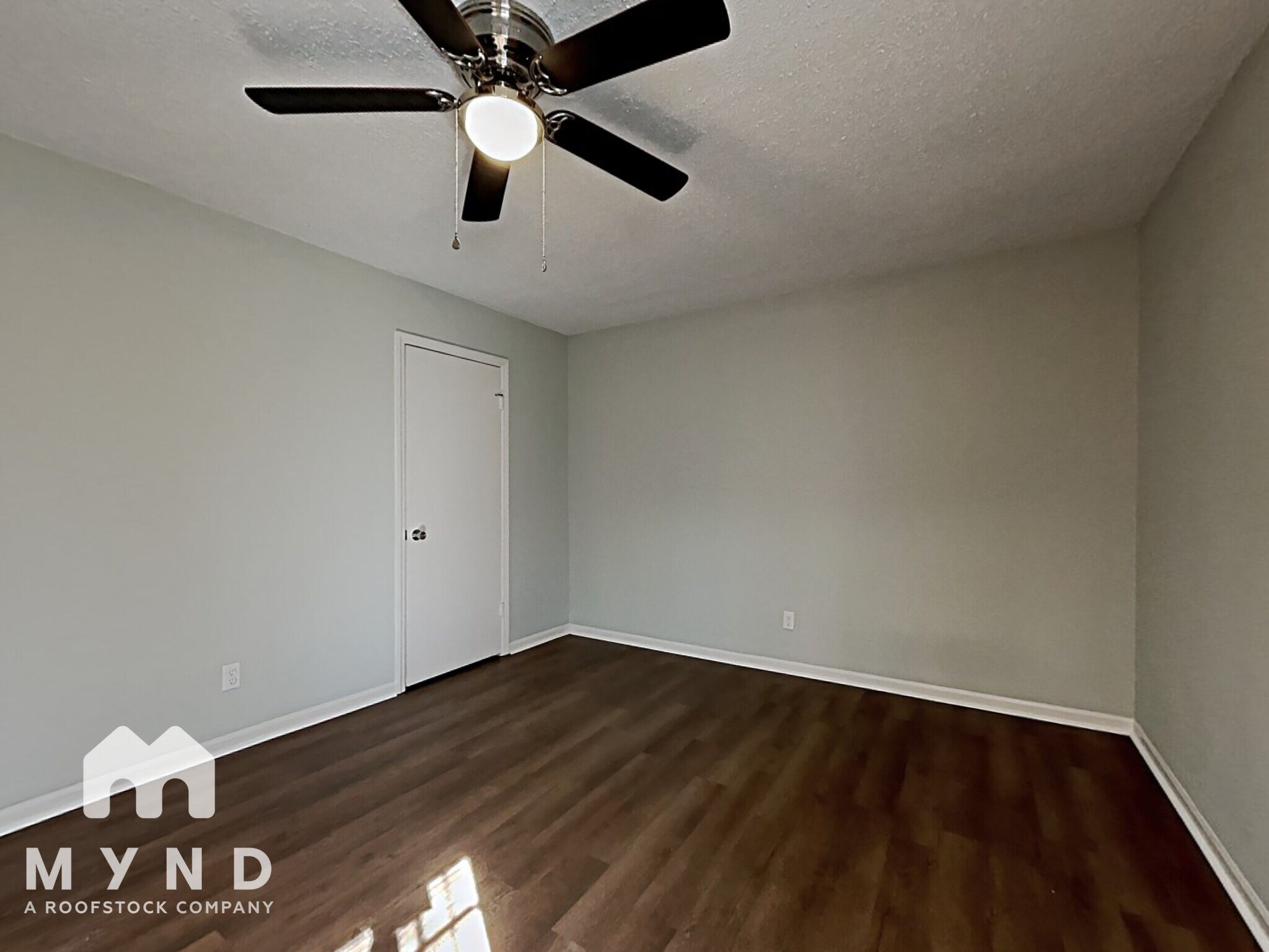 Building Photo - 5967 Shane Cir