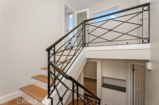 Building Photo - 502 Fernleaf Ave