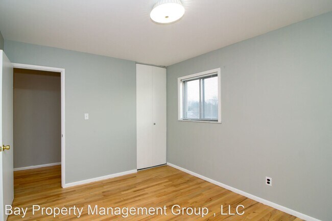 Building Photo - 3 br, 1.5 bath House - 609 Lacewood Drive