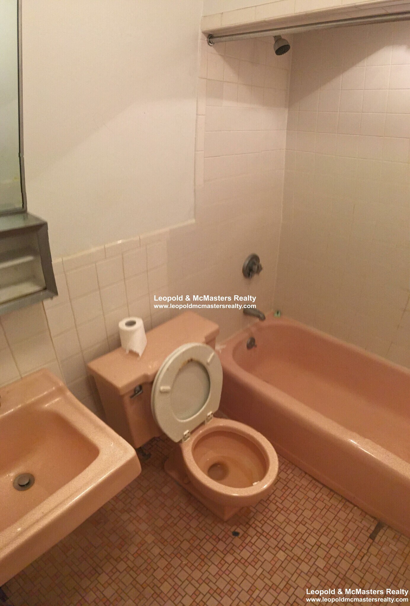 Building Photo - 24 Mt Vernon St