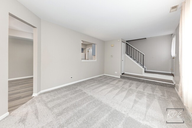 Building Photo - 2691 Stanton Ct