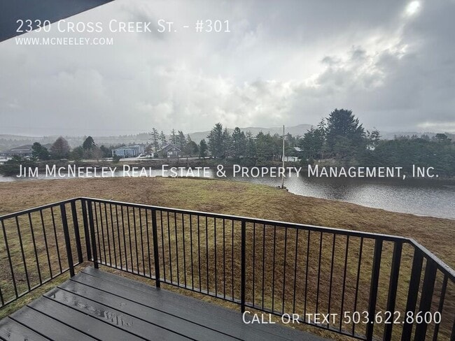 Building Photo - 2330 Cross Creek St