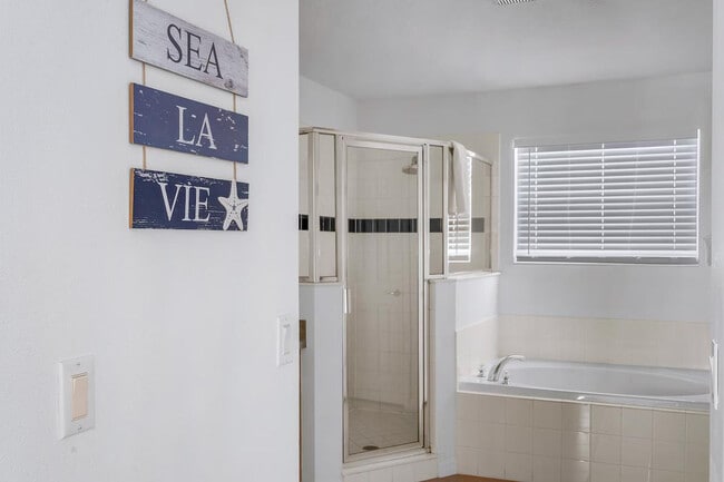 Building Photo - 612 Highgate Park Blvd