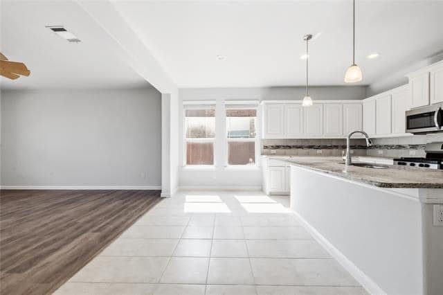 Building Photo - 4017 Esker Dr