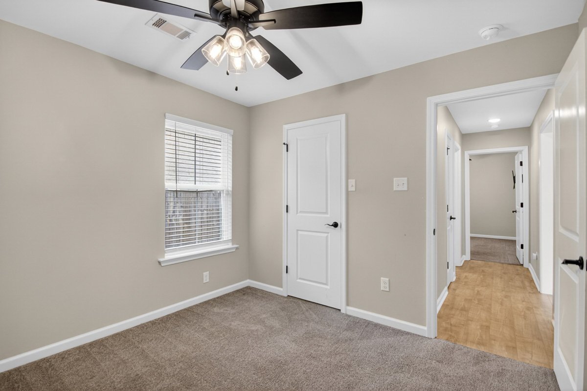 Building Photo - 4041 Elizabeth Ct