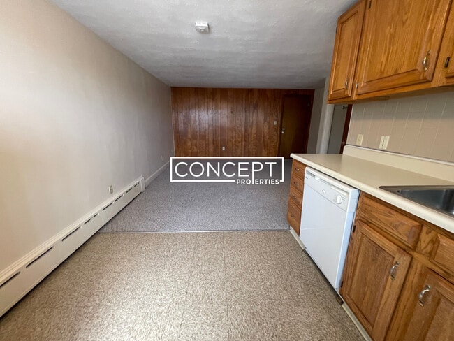 Building Photo - 9 Chester St