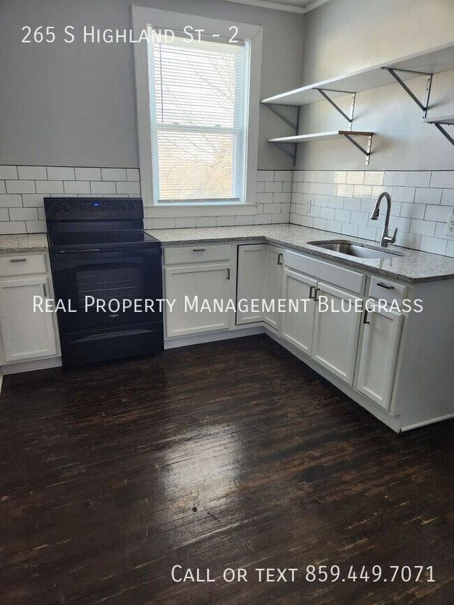 Building Photo - 265 S Highland St