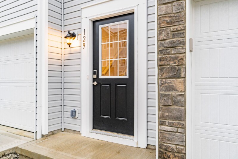 Building Photo - 129 Dusky Willow Dr