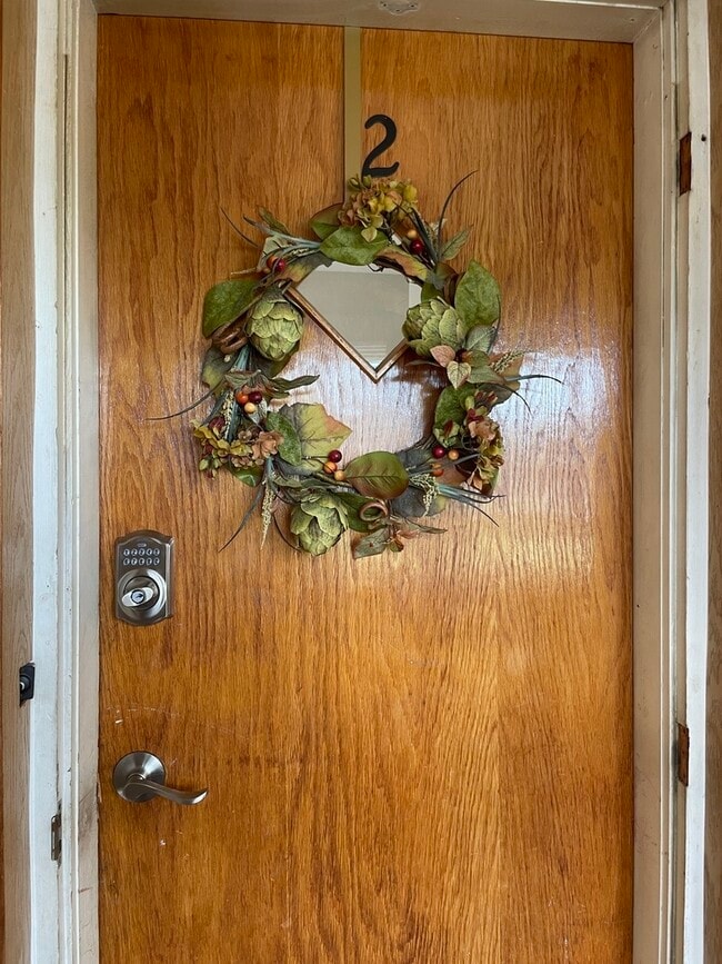 Building Photo - 5736 W Gunnison St