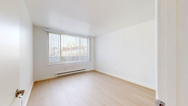 Building Photo - 3770 24th St