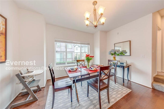 Building Photo - 10394 157th Pl NE