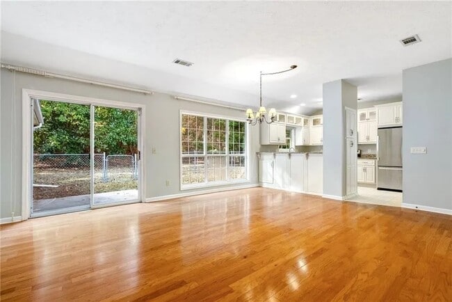 Building Photo - Overwood - Auburn