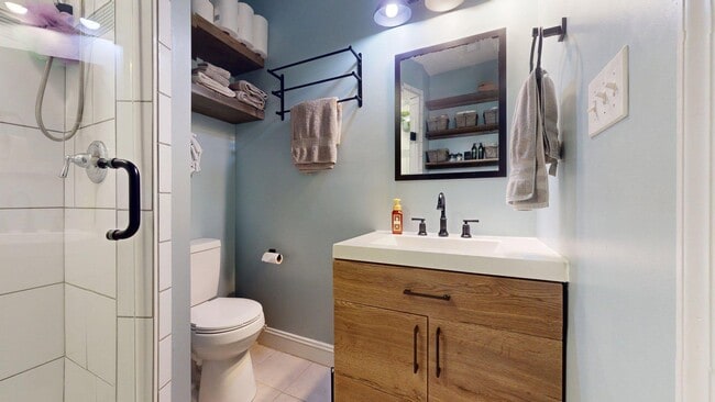 Building Photo - 1328 Morris Rd SE