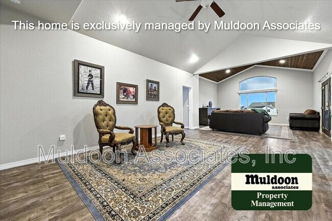 Building Photo - 13569 Park Meadows Dr