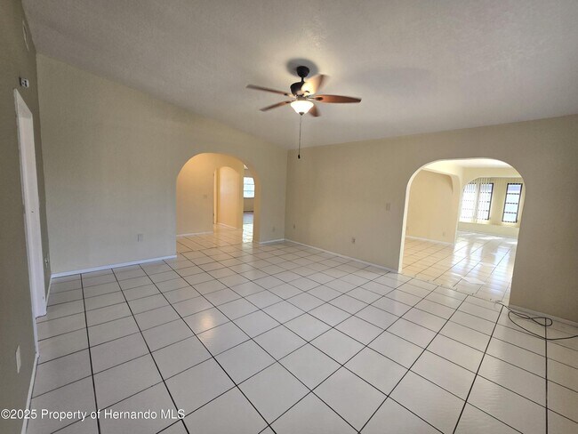 Building Photo - 3251 Windbrook Ave