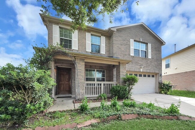 Building Photo - 15202 Lynford Crest Dr