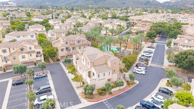 Building Photo - 31161 Sunflower Way