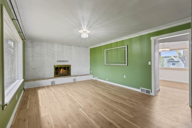 Building Photo - $300 off first month for February move-ins - Charming Country Retreat in Saint Anthony, ID