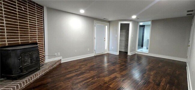 Building Photo - 3594 Abbotts Bridge Rd