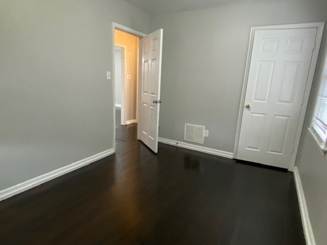 Building Photo - 4100 Vaughn Rd