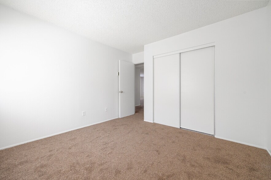 Building Photo - 8737 Lake Murray Blvd