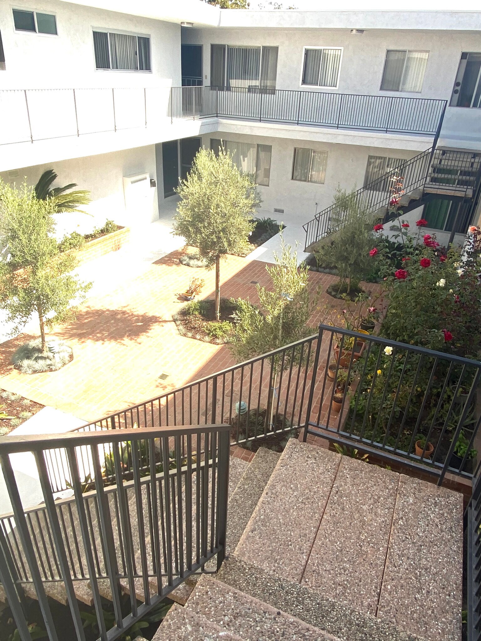 Building Photo - 11775 Gateway Blvd