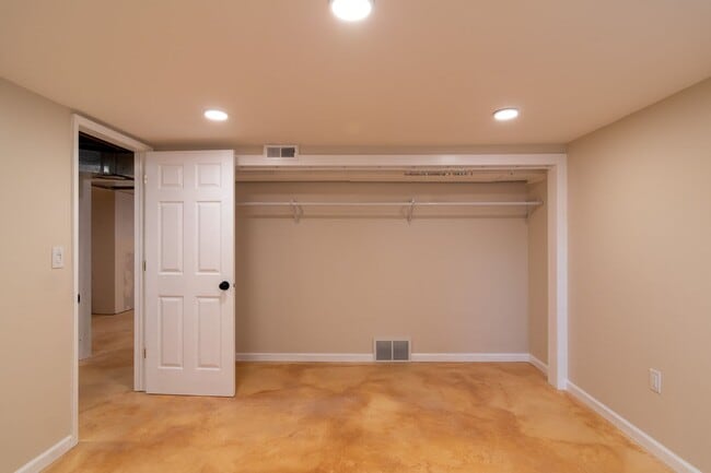 Building Photo - **Coming Soon** Spokane Valley 3 Bed 2 Bath updated home Oversized Lot RV Parking