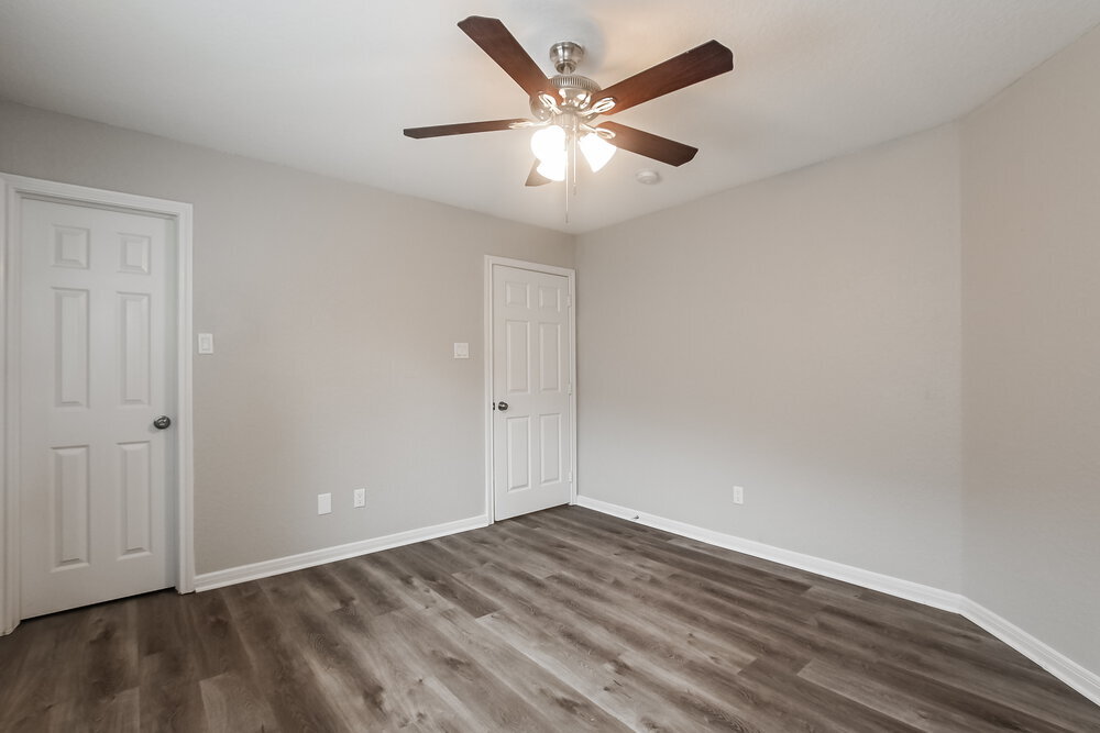Building Photo - 622 Oak Briar Dr