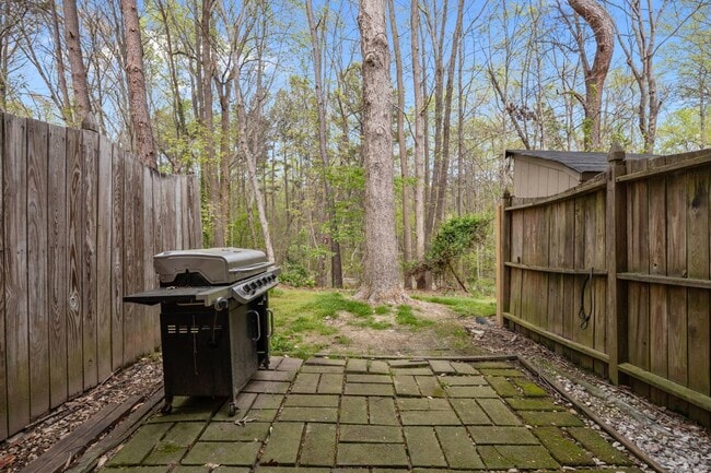 Building Photo - 7716 Sandra Ln