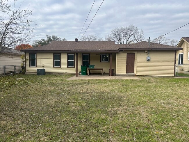 Building Photo - 3504 Jane Ln