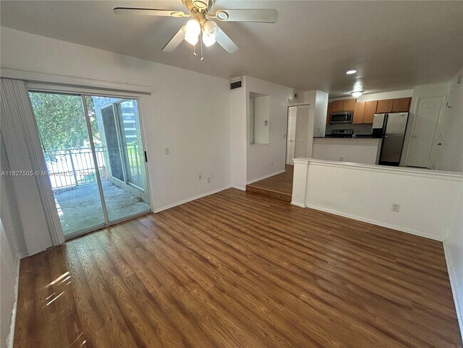Building Photo - 1725 Palm Cove Blvd
