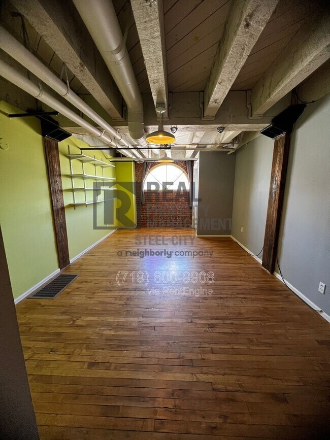 Building Photo - 201 Lamkin St