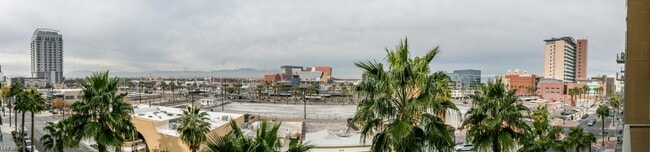 Building Photo - 353 E Bonneville Ave