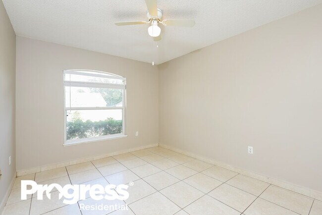 Building Photo - 12702 Parkbury Dr