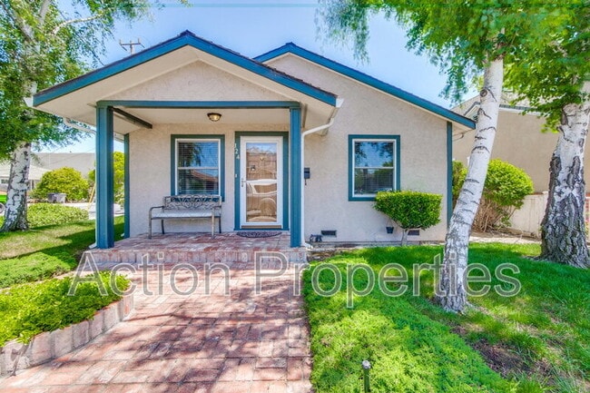 Building Photo - 124 Sunset Ave