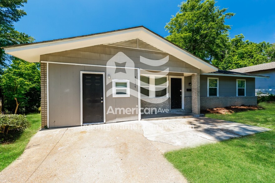 Building Photo - 3737 Bishop Ave