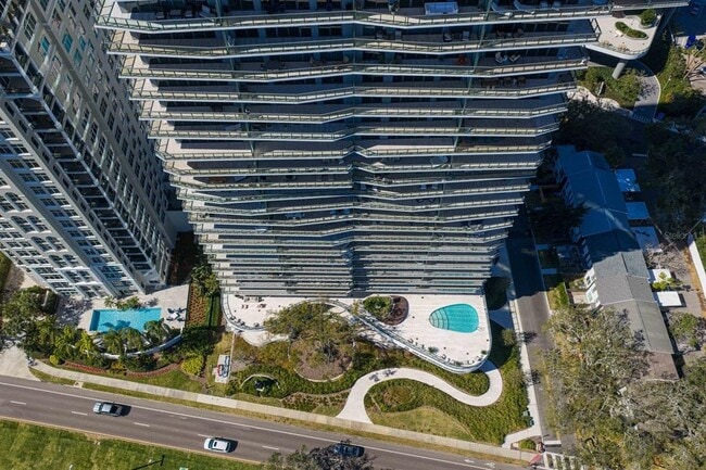 Building Photo - 3101 Bayshore Blvd