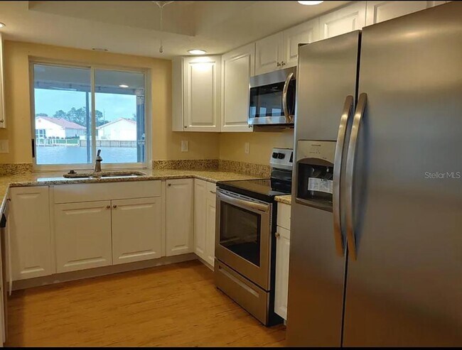 Building Photo - 11826 SW Dallas Dr S