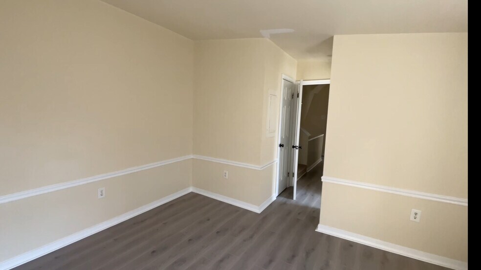 Bedroom - 2034 Green St