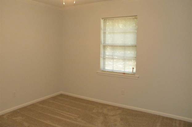 Building Photo - 7901 Jansen Rd
